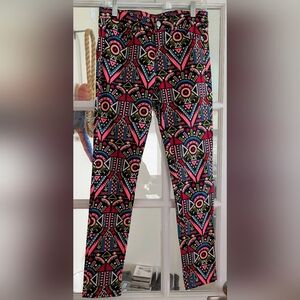 Divided Multicolor Geometric Leggings
